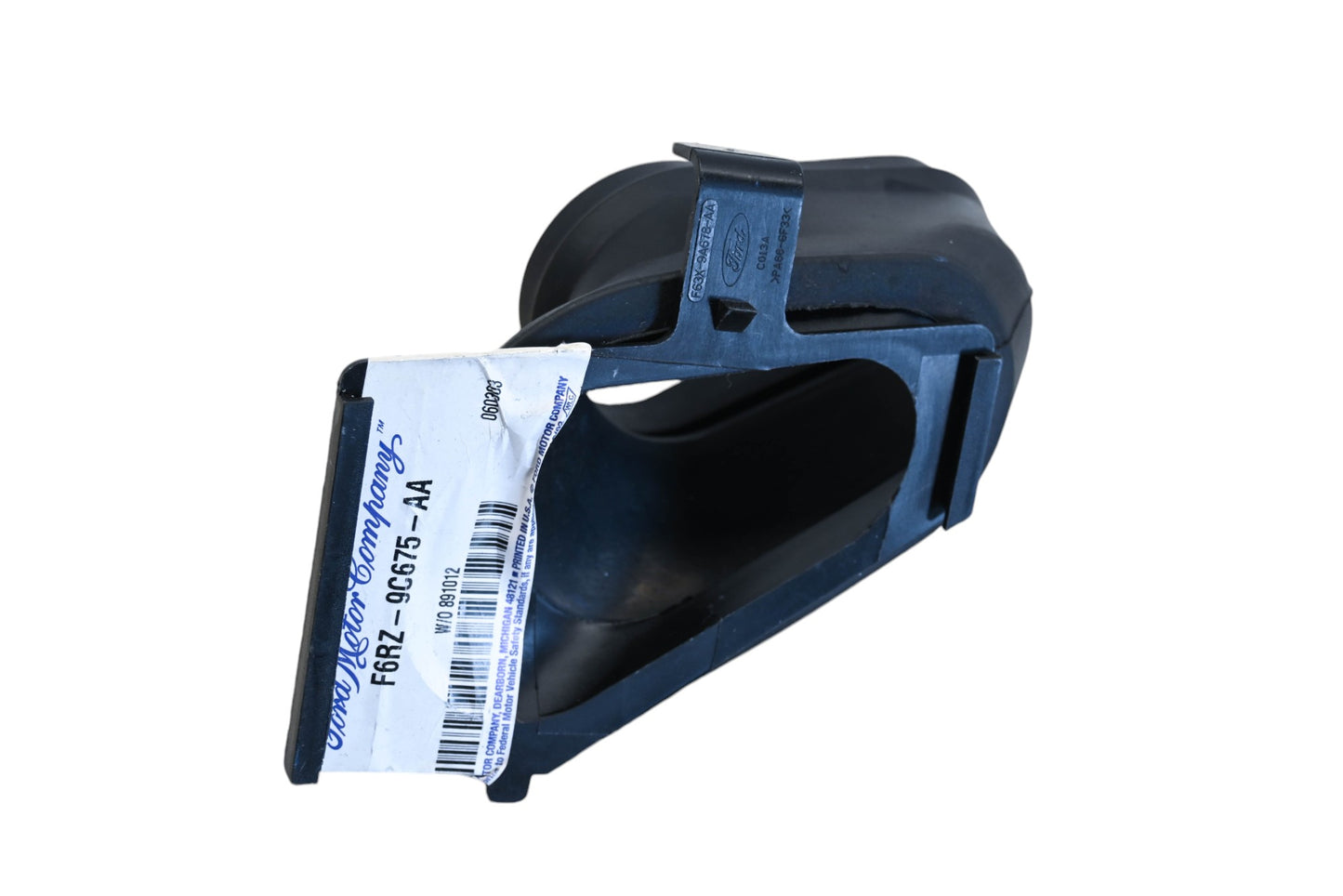 New OEM Ford F6RZ-9C675-AA, F63X-9A678-AA, F63X-9C676-AA Air Intake Inlet Duct NOS