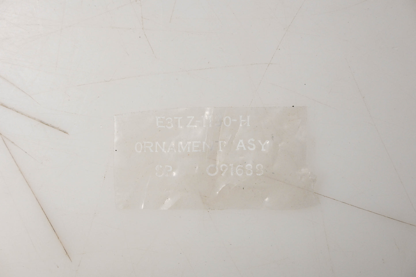 New OEM Ford E3TZ-1130-H Wheel Cover Ornament Kit NOS