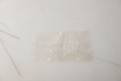 New OEM Ford E3TZ-1130-H Wheel Cover Ornament Kit NOS