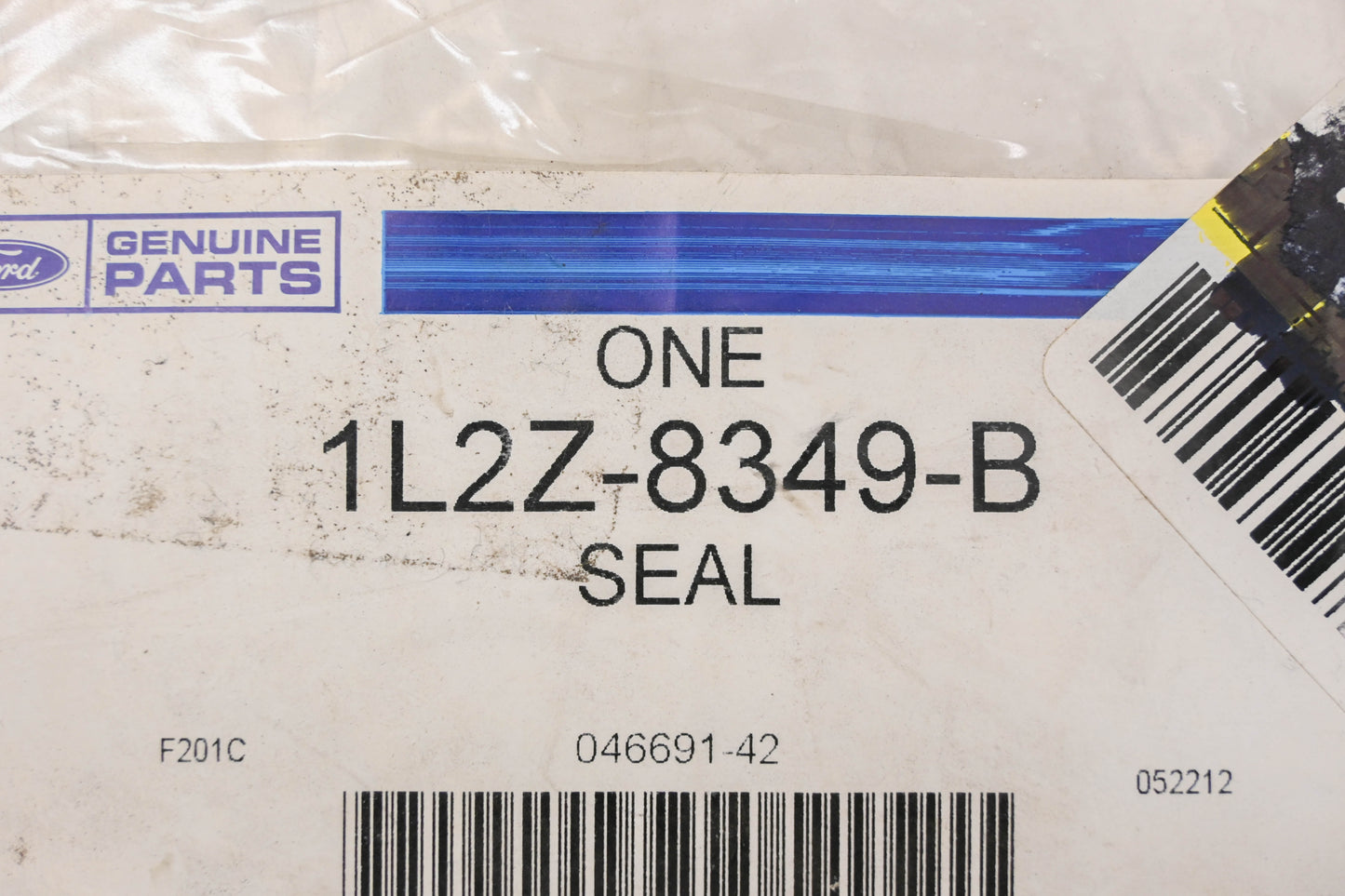 New OEM Ford 1L2Z-8349-B Seal NOS