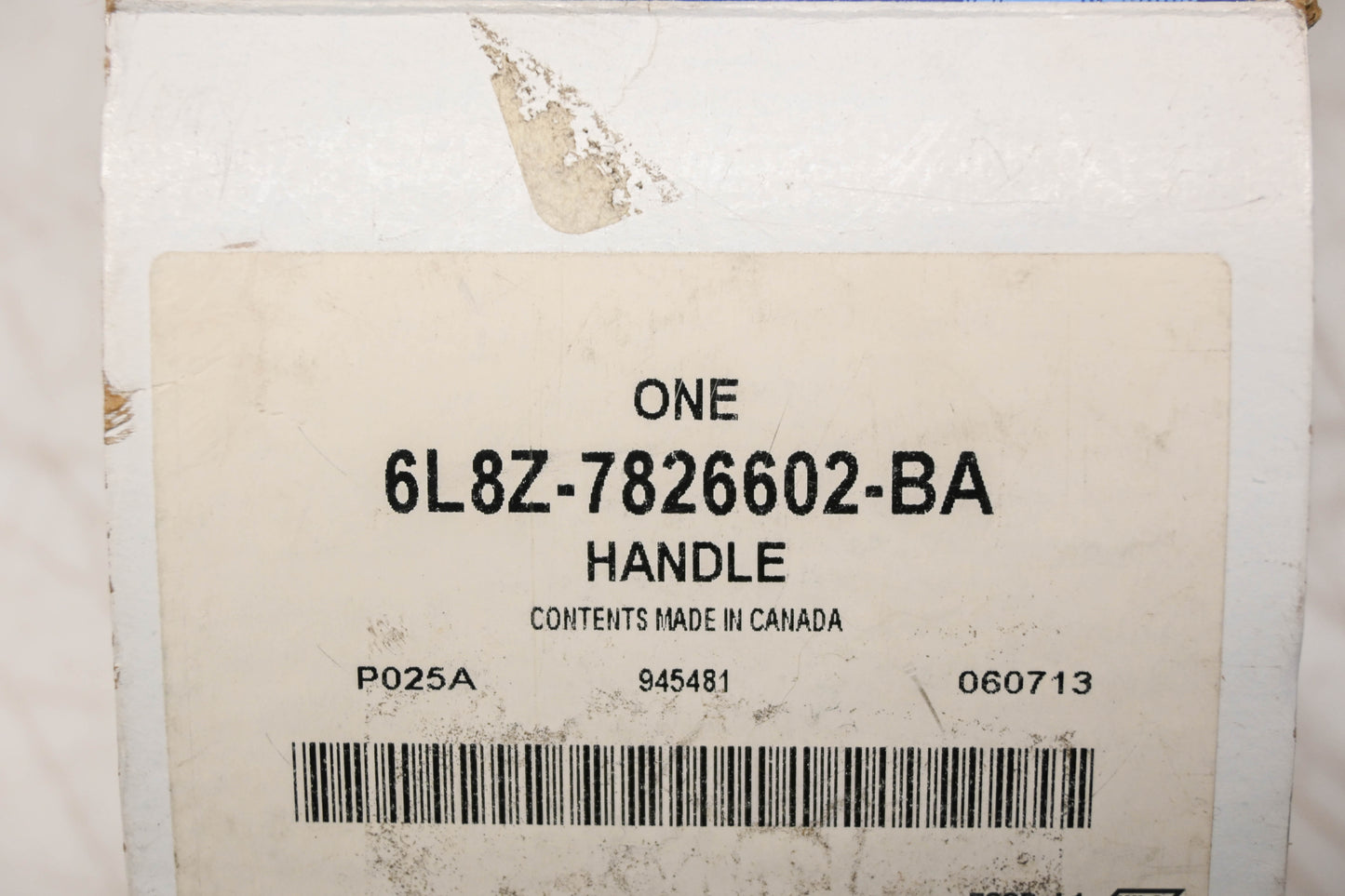 New OEM Ford 6L8Z-7826602-BA Right Side Rear Interior Handle Assembly NOS