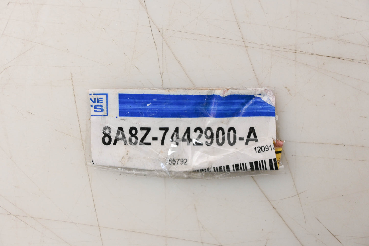 New OEM Ford 8A8Z-7442900-A Tailgate Hinge Assembly NOS