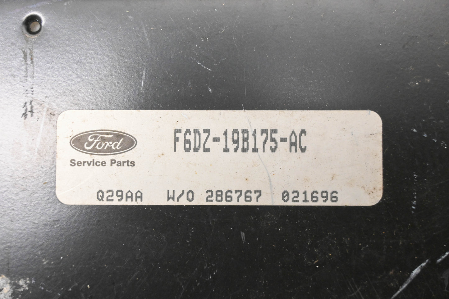 New OEM Ford F6DZ-19B175-AC Amplifier Bracket NOS