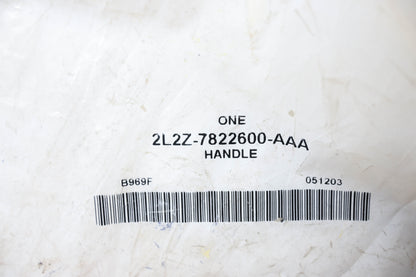New OEM Ford 2L2Z-7822600-AAA Handle NOS