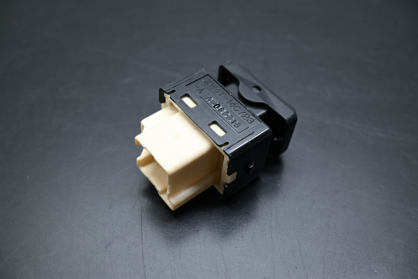 New OEM Ford 1W4Z-14C715-AA Switch Assembly NOS