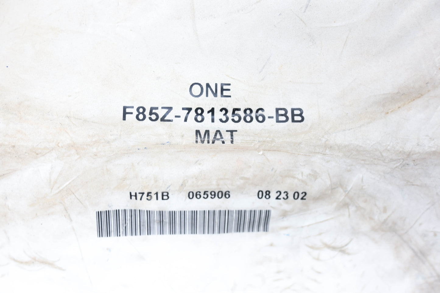 New OEM Ford F85Z-7813586-BB Storage Compartment Mat Console Base NOS