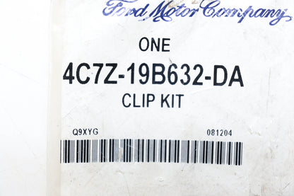 New OEM Ford 4C7Z-19B632-DA Excursion Air Conditioning Service Kit NOS