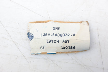 New OEM Ford E25Y-5406072-A Glove Compartment Door Latch Assembly NOS