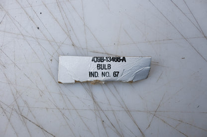 New OEM Ford 09B-13466-A Interior Courtesy Lightbulb Assemblies Qty 2 NOS