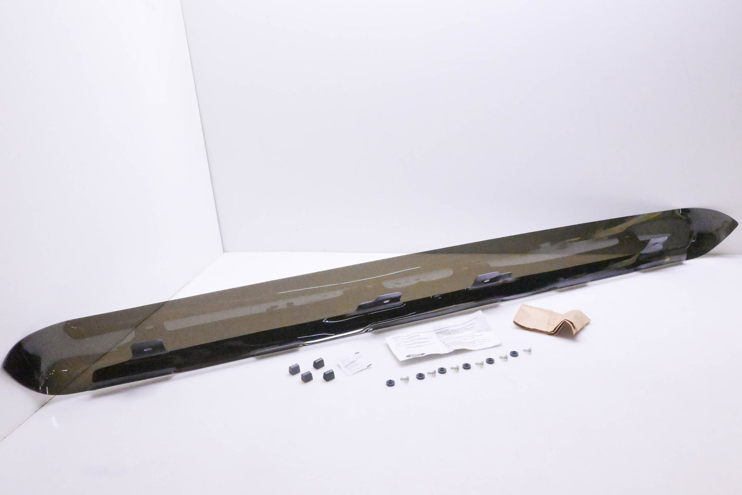 New OEM Ford F2TZ-16C900-F Wraparound Bug Shield Kit NOS