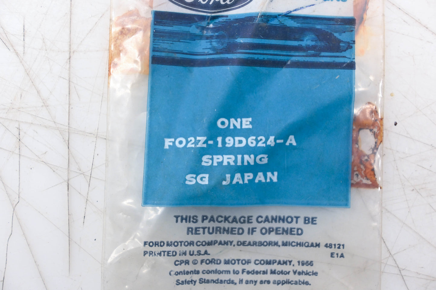 New OEM Ford FO2Z-19D624-A, F02Z-19D624-A Spring Washer NOS