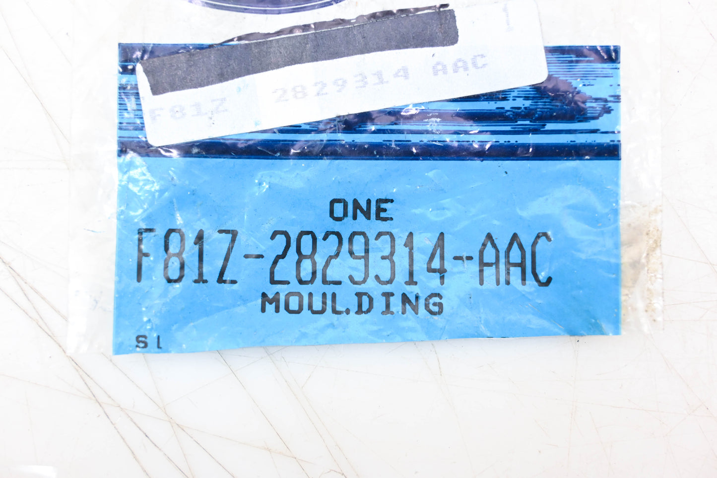 New OEM Ford F81Z-2829314-AAC Moulding NOS