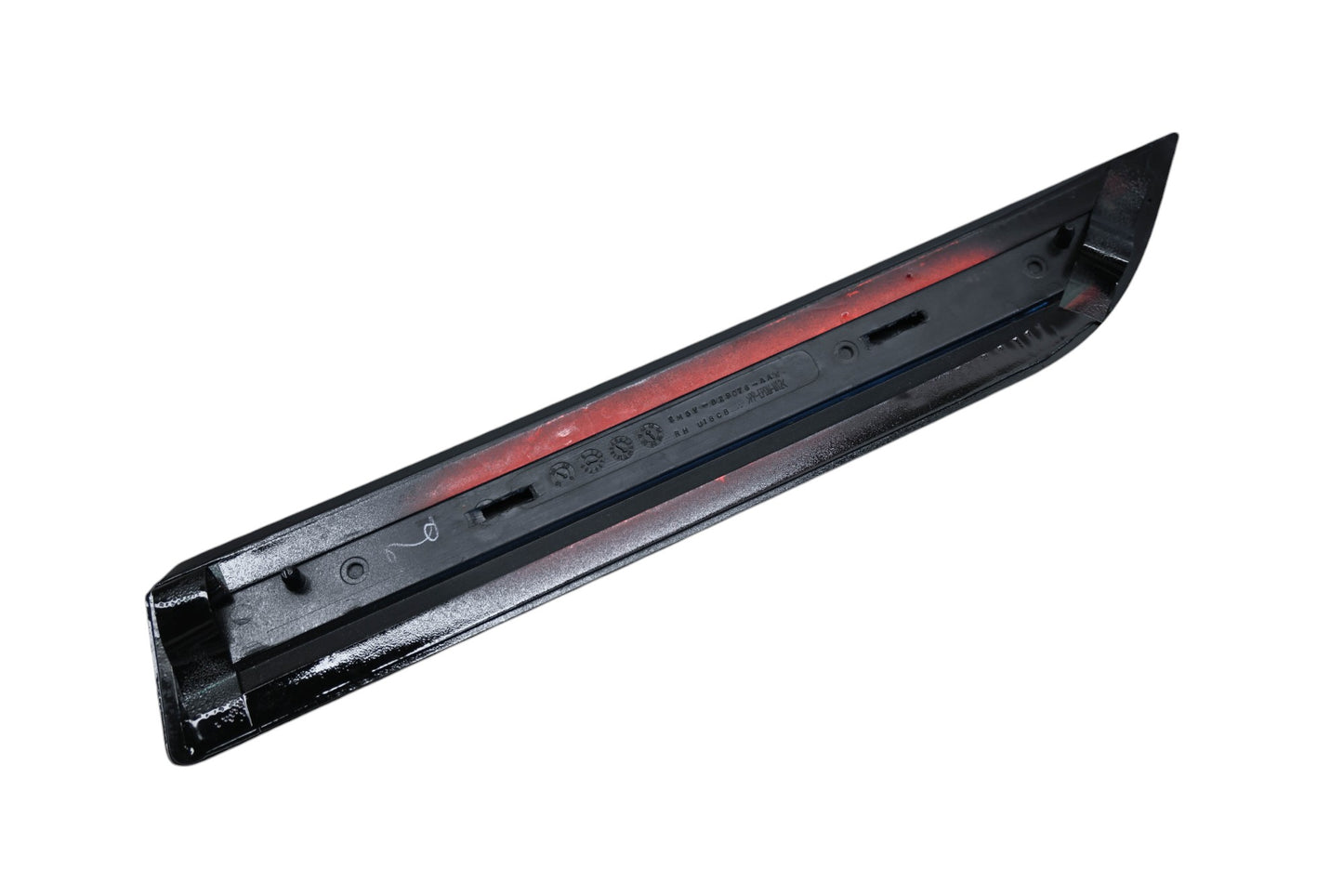 New OEM Ford 4S4Z-6129076-AAD, 2M5V-B29076-AAW 03-04 Focus Rear Right Quarter Moulding Assembly NOS