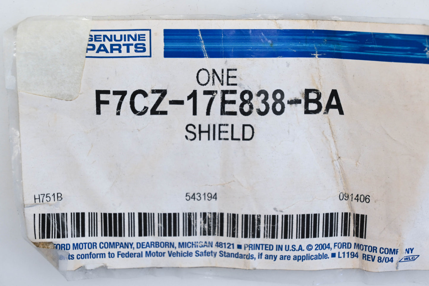 New OEM Ford F7CZ-17E838-BA, F7C6-17D875-AC Rear Left Splash Shield NOS