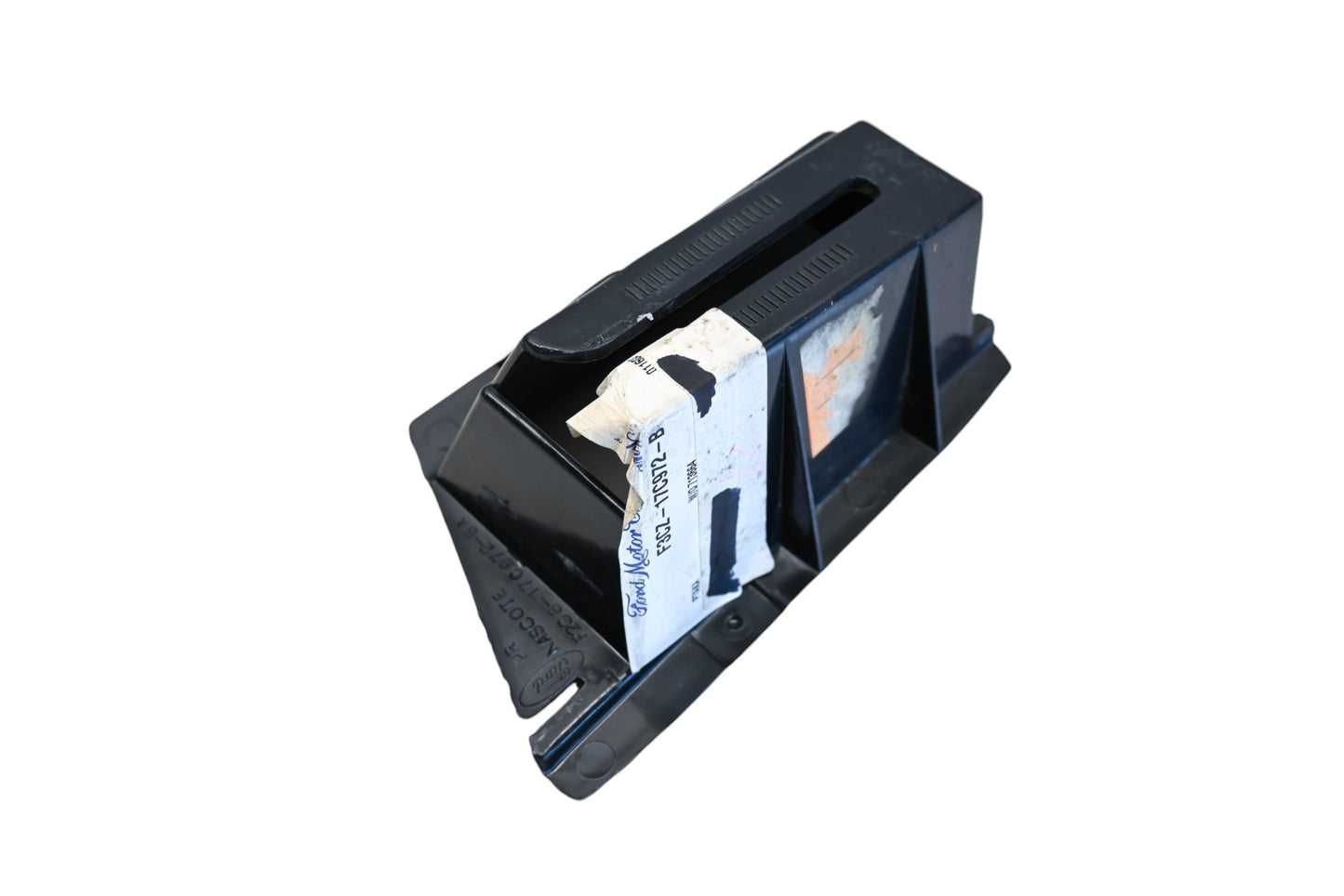 New OEM Ford F3CZ-17C972-B, F2C6-17C972-BA Front Right Bumper Bracket NOS