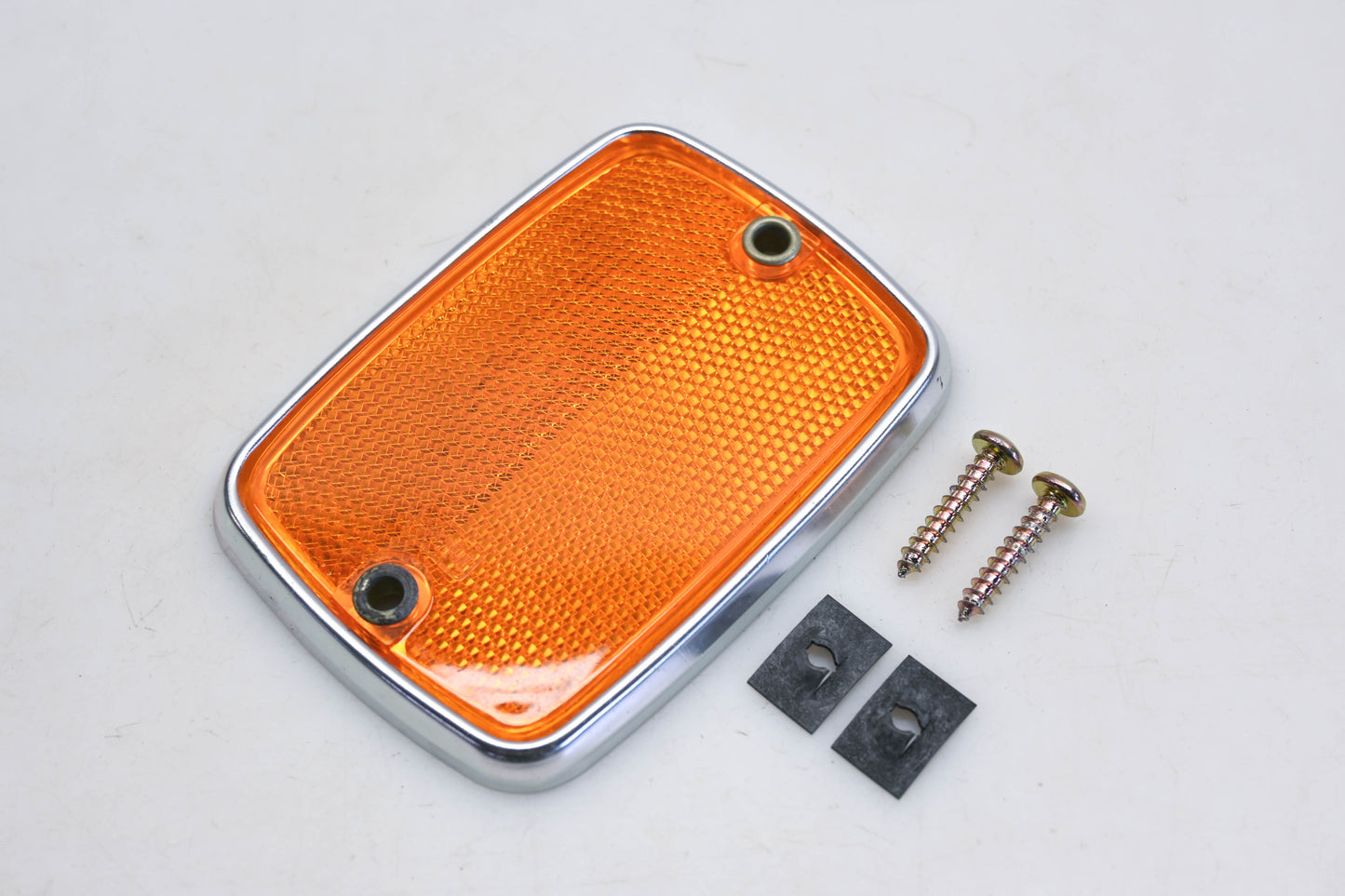 New OEM Ford C7TZ-13380-D Reflector Kit NOS