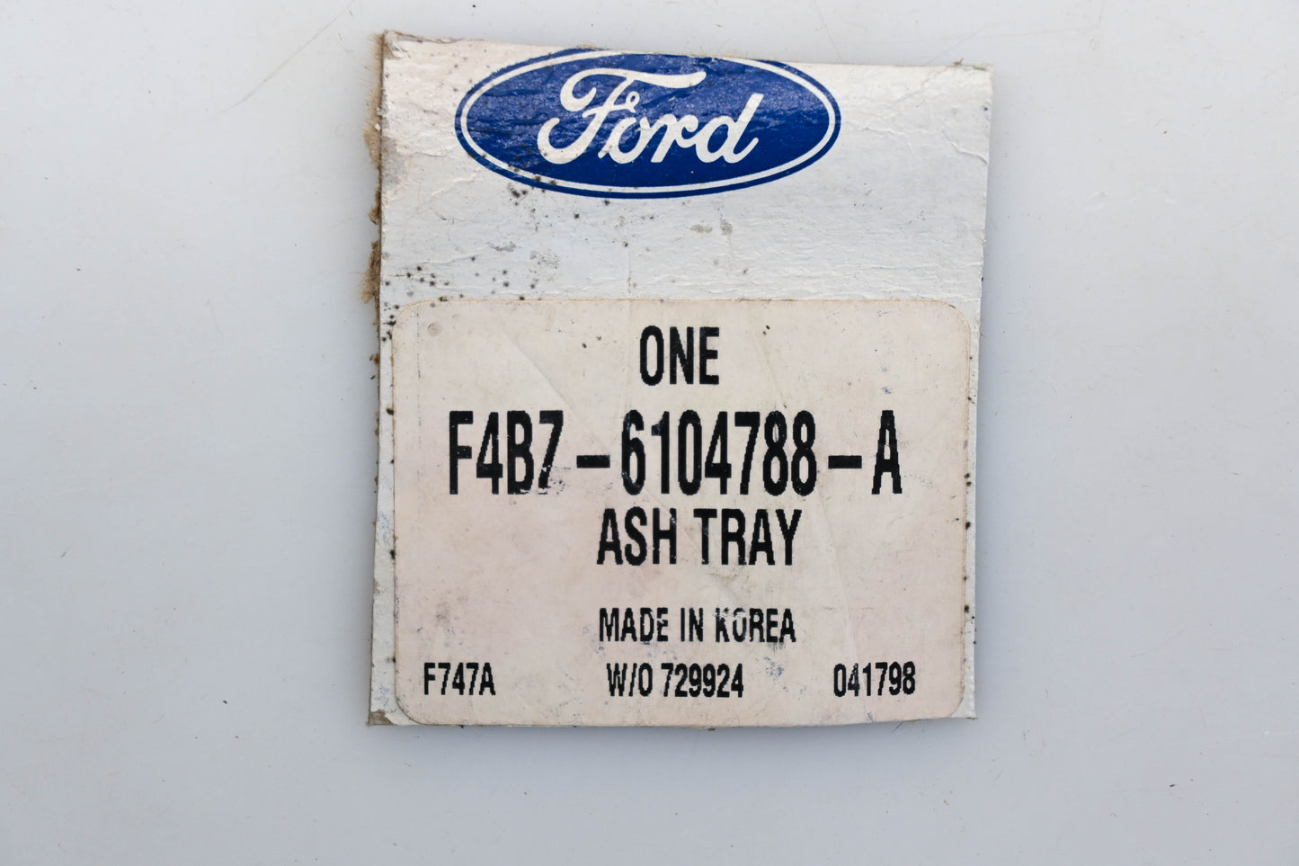 New OEM Ford F4B7-6104788-A Ashtray Assembly NOS