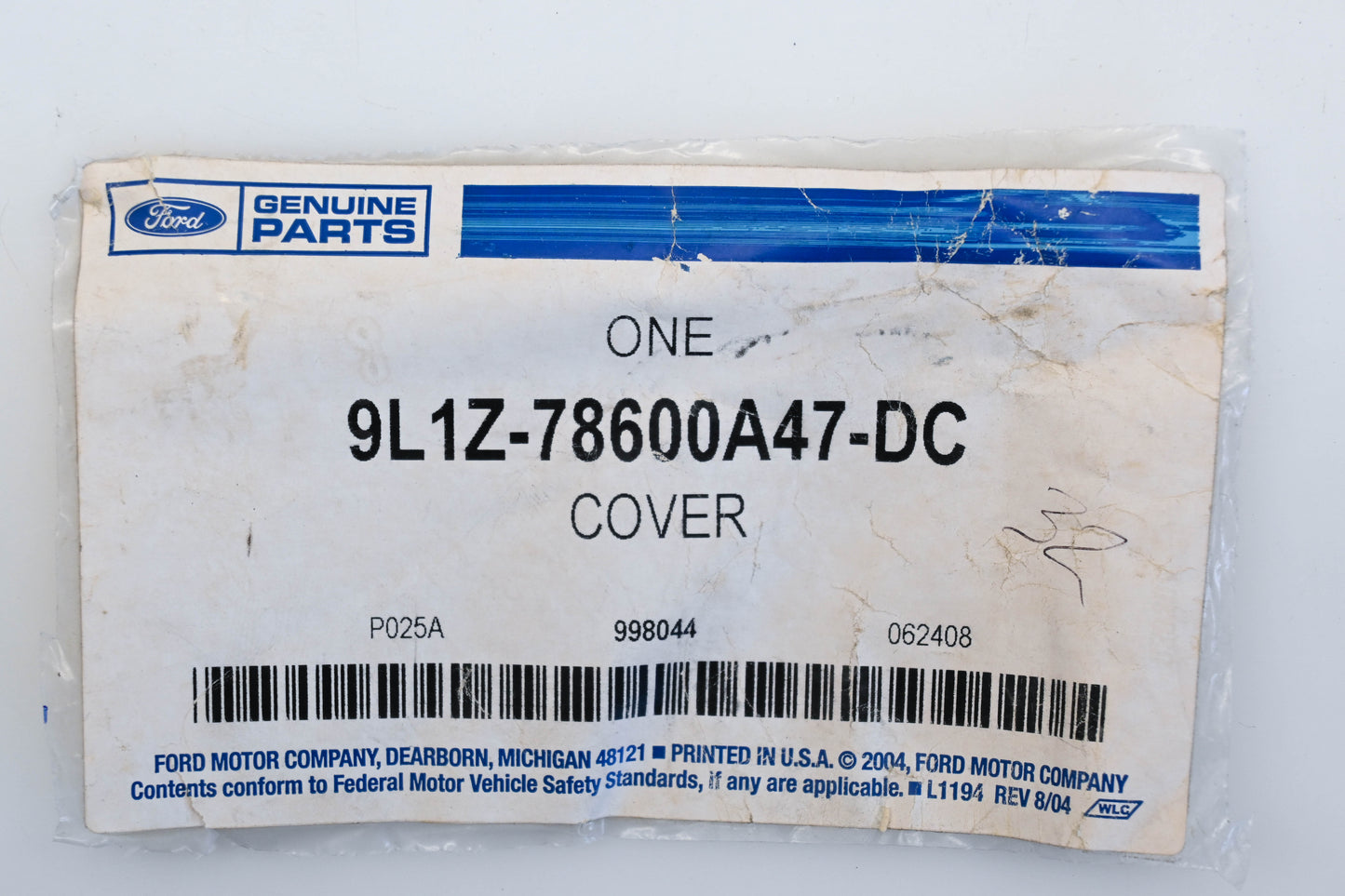 New OEM Ford 9L1Z-78600A47-DC, 9L14-78600A47-D Front Left Seat Track Cover NOS