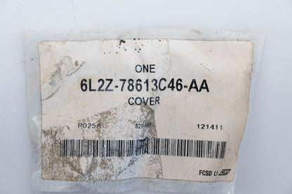 New OEM Ford 6L2Z-78613C46-AA, 816959-WAC, 337160-WAA Seatbelt Retractor Cover NOS