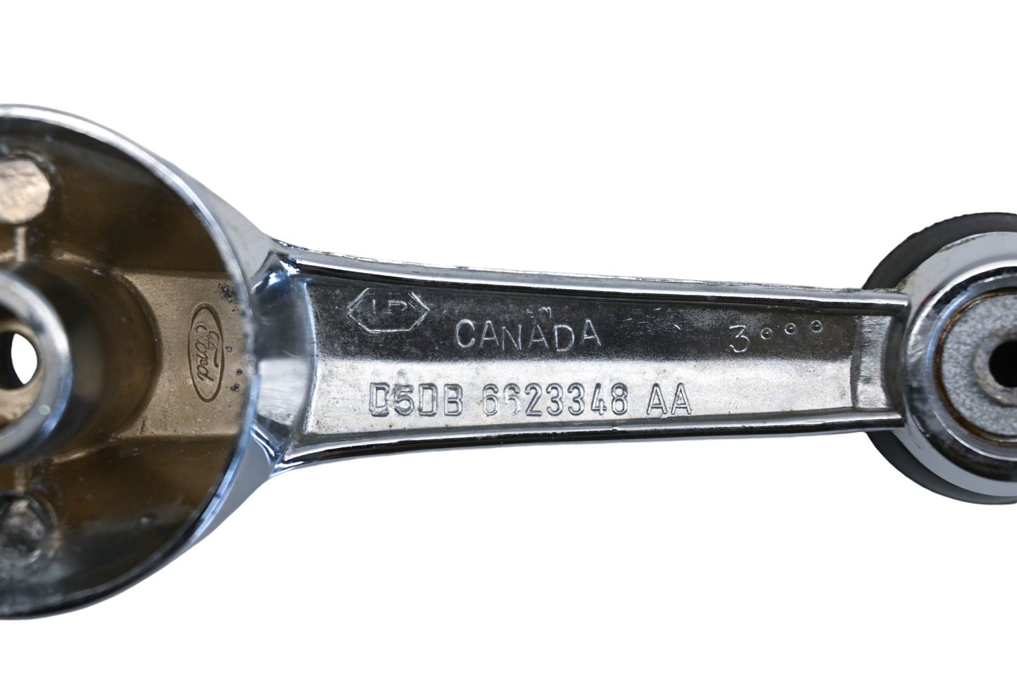 New OEM Ford D9ZZ-6623342-A, D5DB-6623348-AA Window Crank Handle Assembly NOS