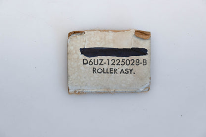 New OEM Ford D6UZ-1225028-B Roller Assembly NOS