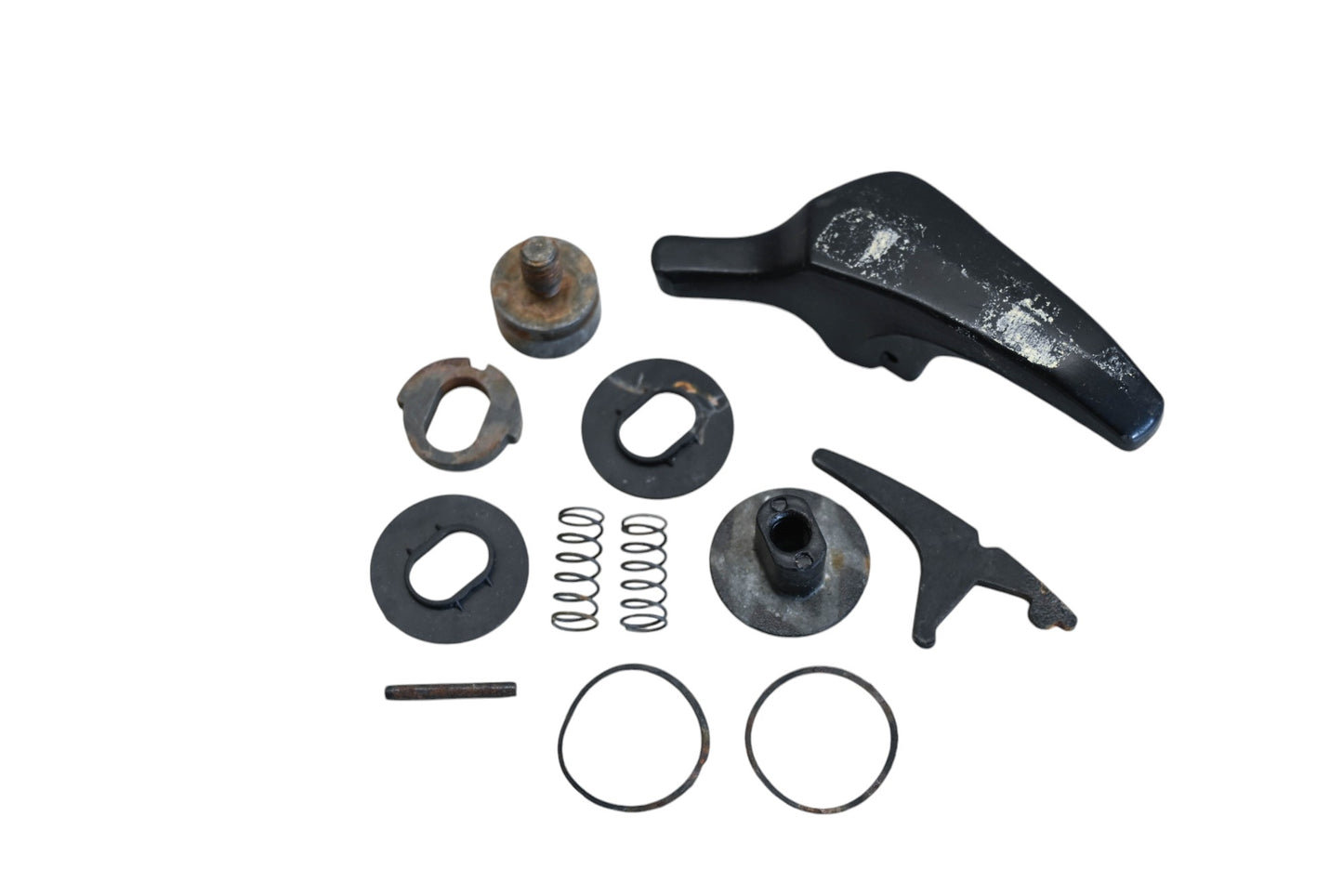 New OEM Ford E1FZ-6122916-A 81-82 Escort Right Side Vent Window Handle Kit NOS