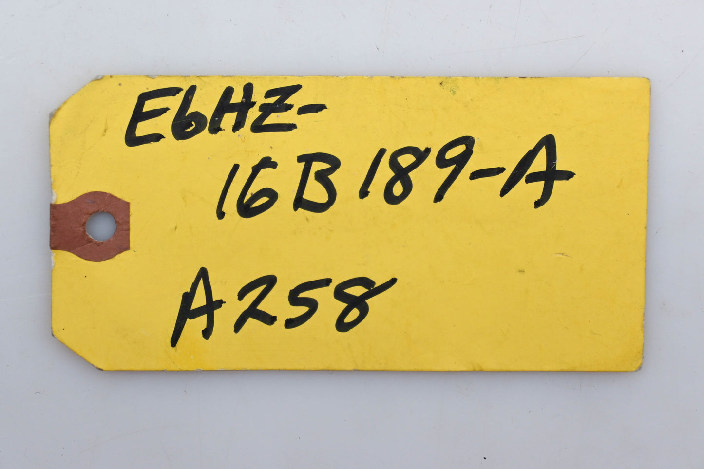 New OEM Ford E6HZ-16B189-A Brace NOS