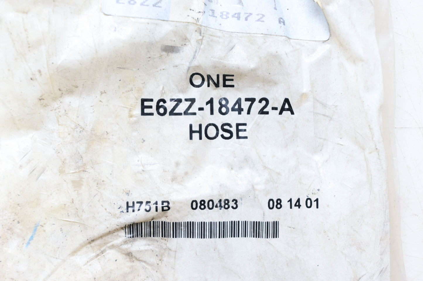 New OEM Ford E6ZZ-18472-A Molded Heater Hose NOS