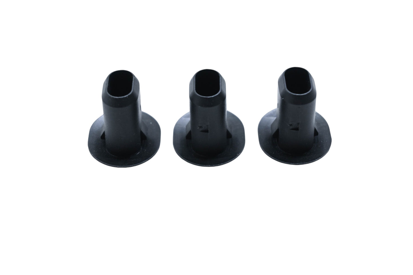 New OEM Ford F6DZ-13A457-AA Rear Lamp Grommets Qty 3 NOS