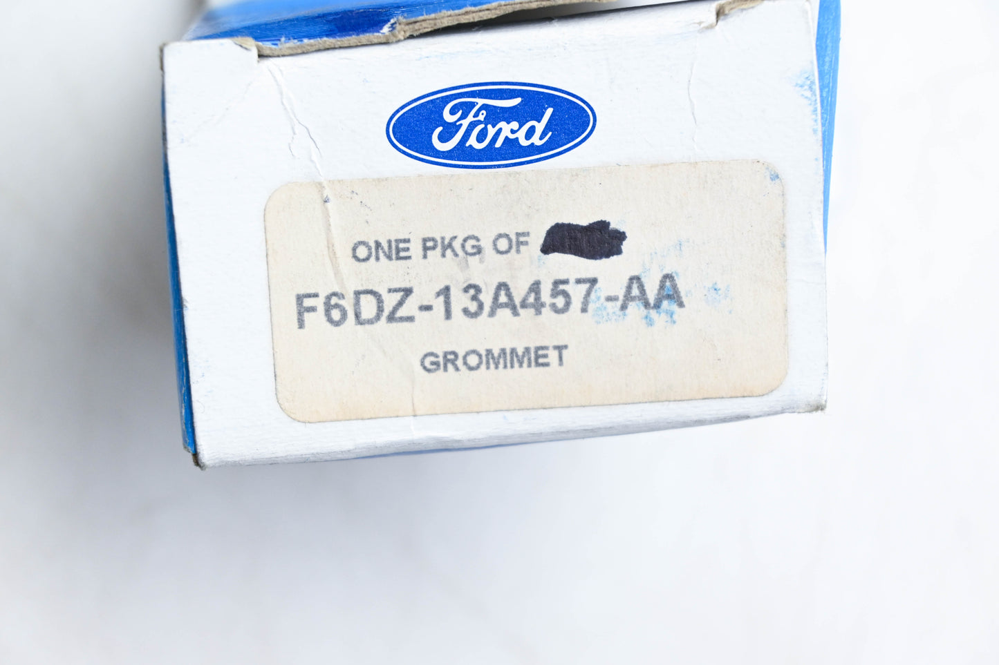 New OEM Ford F6DZ-13A457-AA Rear Lamp Grommets Qty 3 NOS