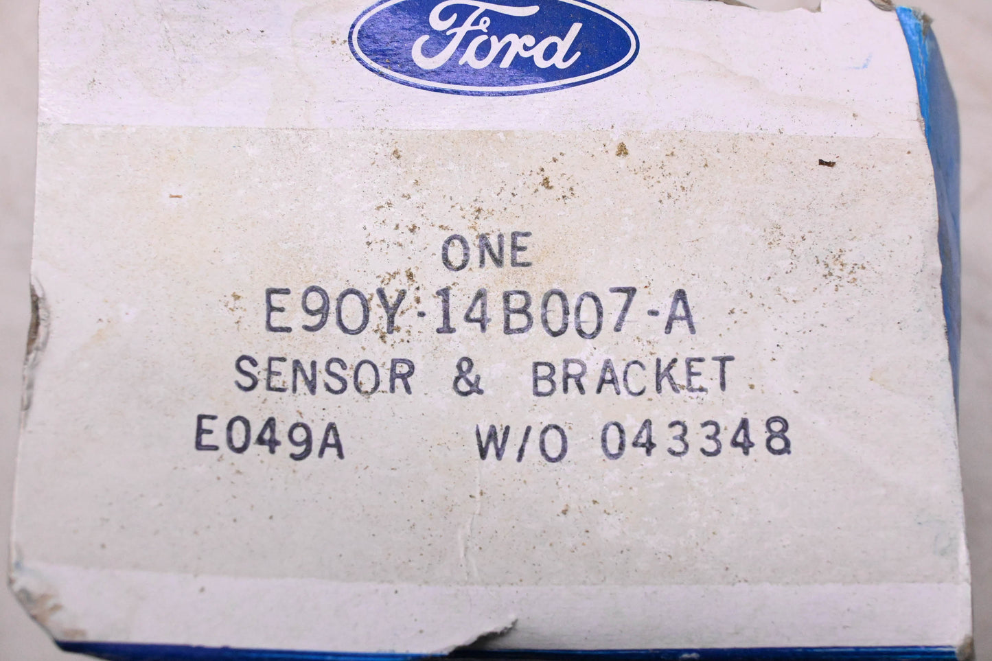 New OEM Ford E9OY-14B007-A Sensor & Bracket Assembly NOS