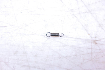 New OEM Ford E3SZ-6330728-A Ash Receptacle Cover Retainer Spring NOS