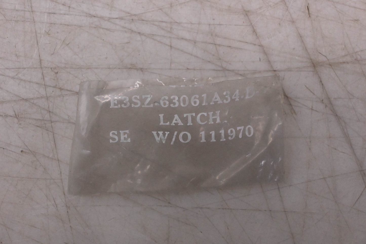 New OEM Ford E3SZ-63061A34-D Glove Box Compartment Latch NOS