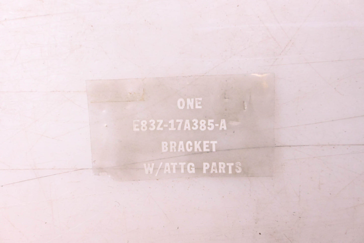 New OEM Ford E83Z-17A385-A Front License Plate Bracket Assembly Kit NOS