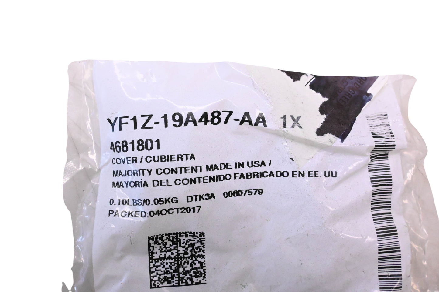New OEM Ford YF1Z-19A487-AA, 4681801 Power Outlet Cover NOS