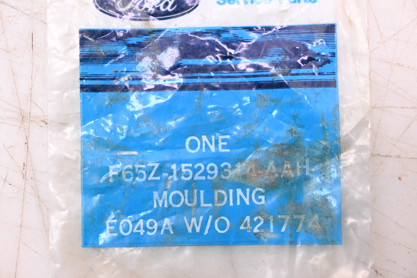 New OEM Ford F65Z-1529314-AAH Moulding NOS