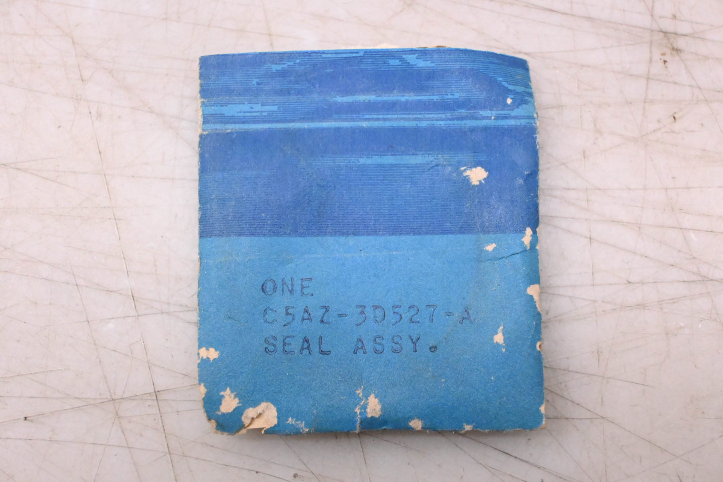 New OEM Ford C5AZ-3D527-A Steering Gear Outer Seal NOS