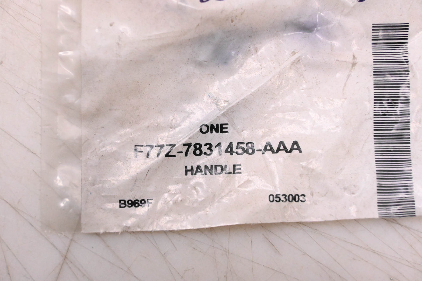 New OEM Ford F77Z-7831458-AAA Grip Handle Front Cover NOS