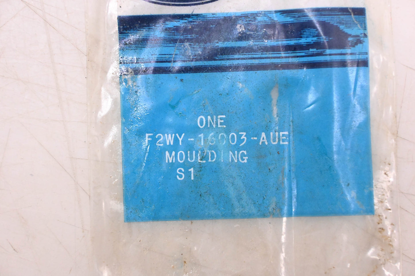 New OEM Ford F2WY-16003-AUE Front Fender Moulding NOS