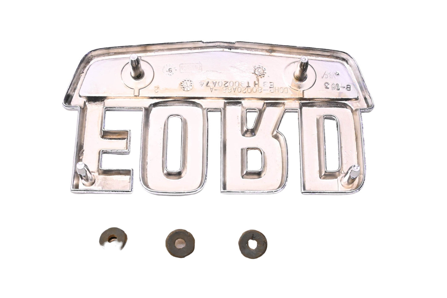 New OEM Ford E3HZ-80020A74-C Ford 7000 Series Emblem Kit NOS