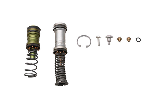 New OEM Ford D6ZZ-2004-A Cylinder Repair Kit NOS