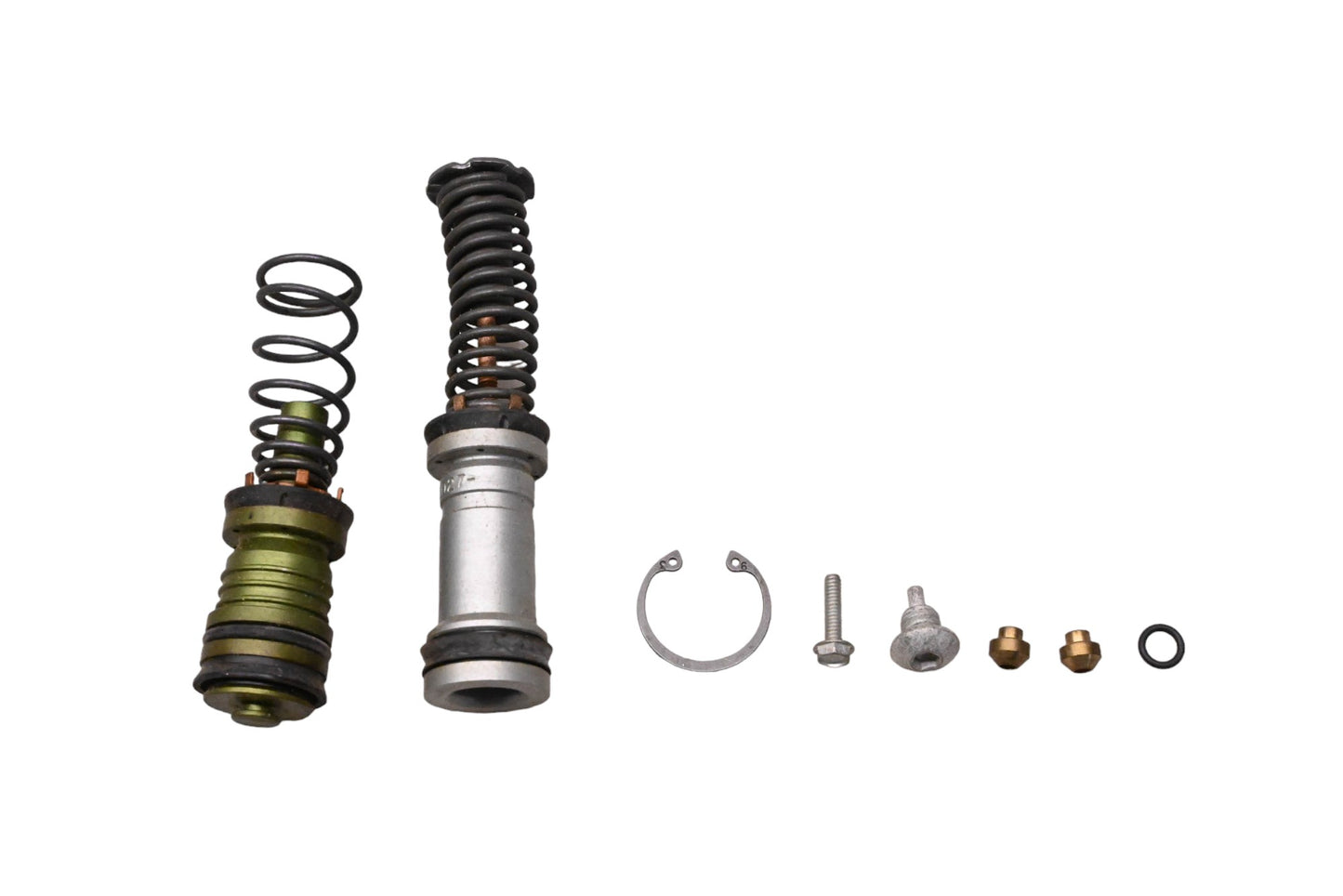 New OEM Ford D6ZZ-2004-A Cylinder Repair Kit NOS