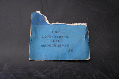 New OEM Ford D27Z-3197-D Seal NOS