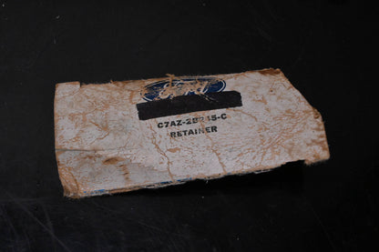New OEM Ford C7AZ-2B245-C Brake Master Cylinder Retainer NOS