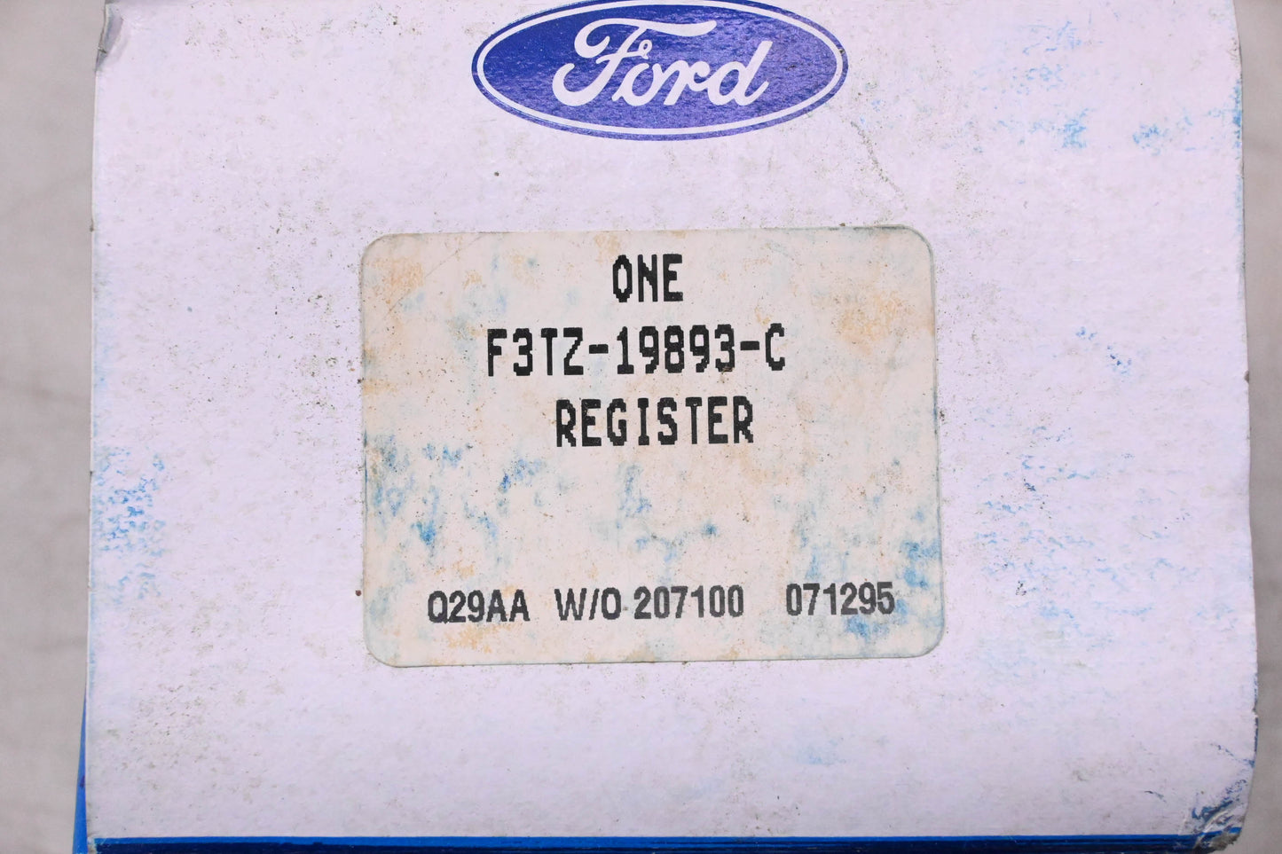 New OEM Ford F3TZ-19893-C Grey A/C Register Assembly NOS
