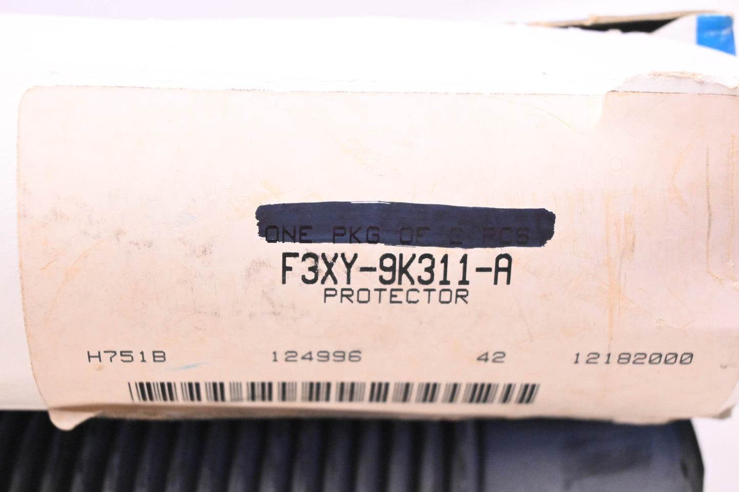 New OEM Ford F3XY-9K311-A Fuel System Hose Protector NOS