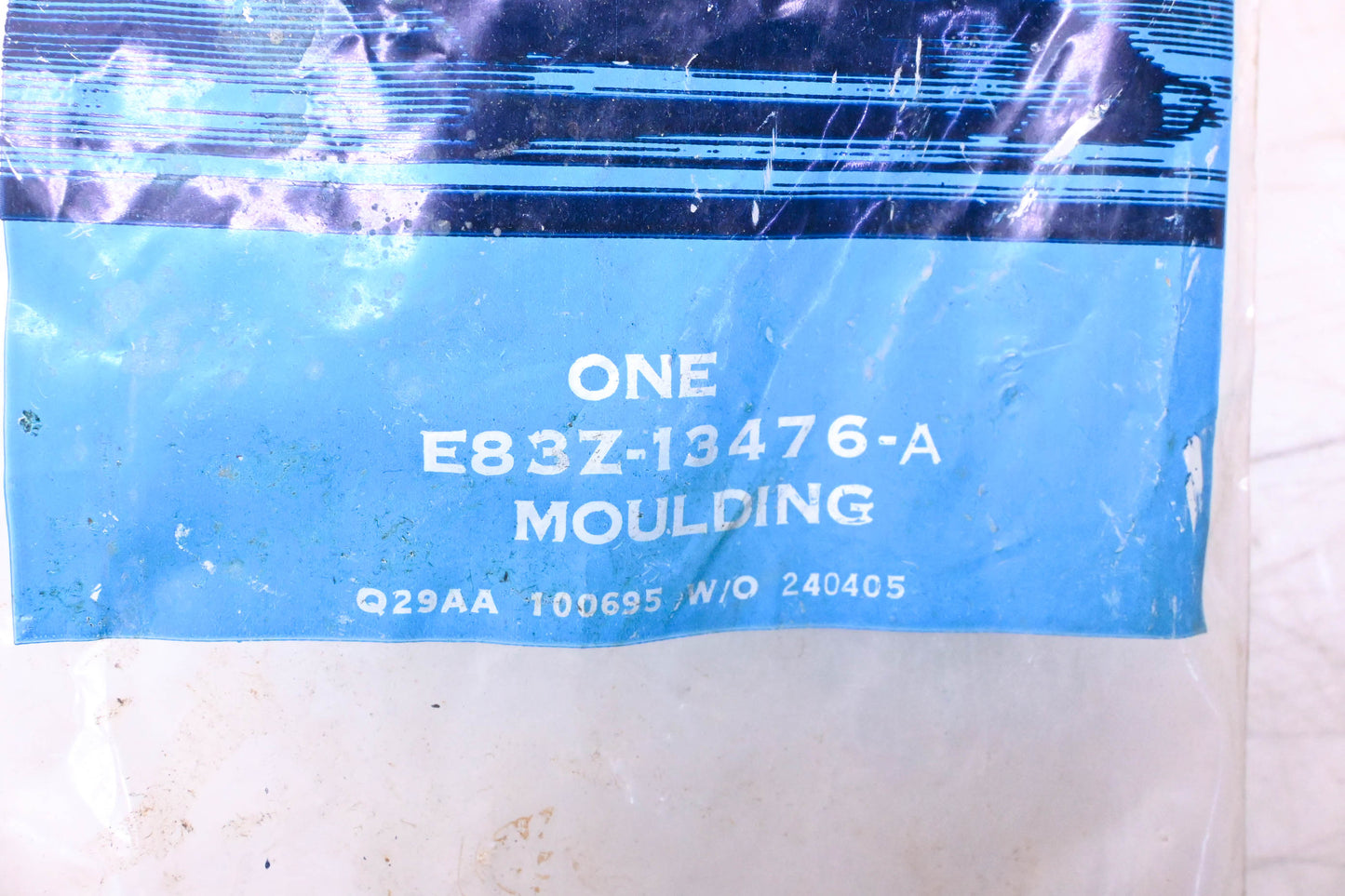 New OEM Ford E83Z-13476-A Right Side Rear Lamp Moulding Assembly Kit NOS