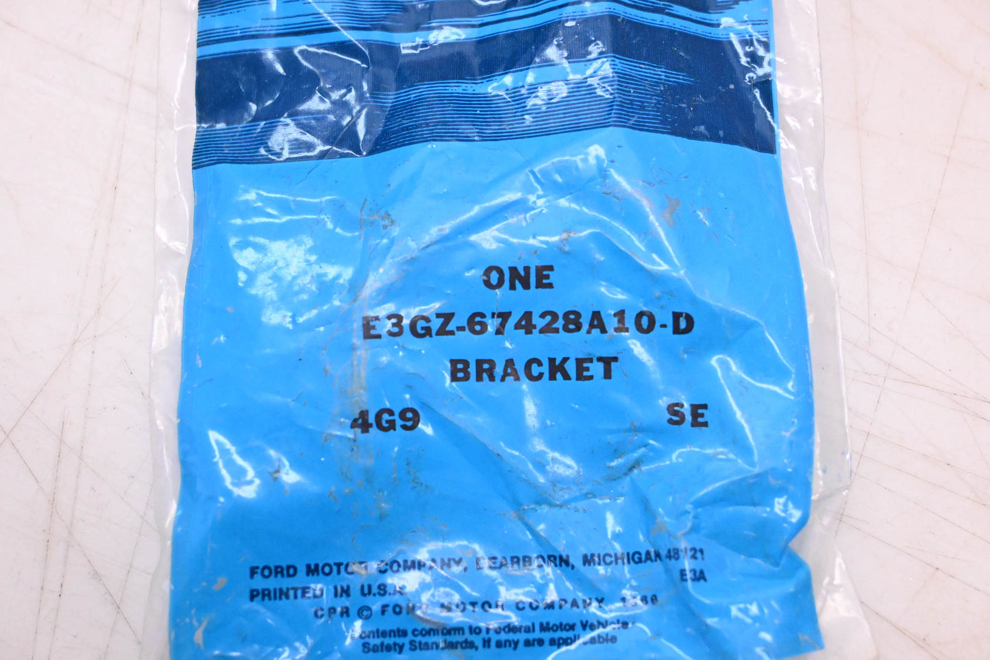 New OEM Ford E3GZ-67428A10-D Bracket Assembly NOS