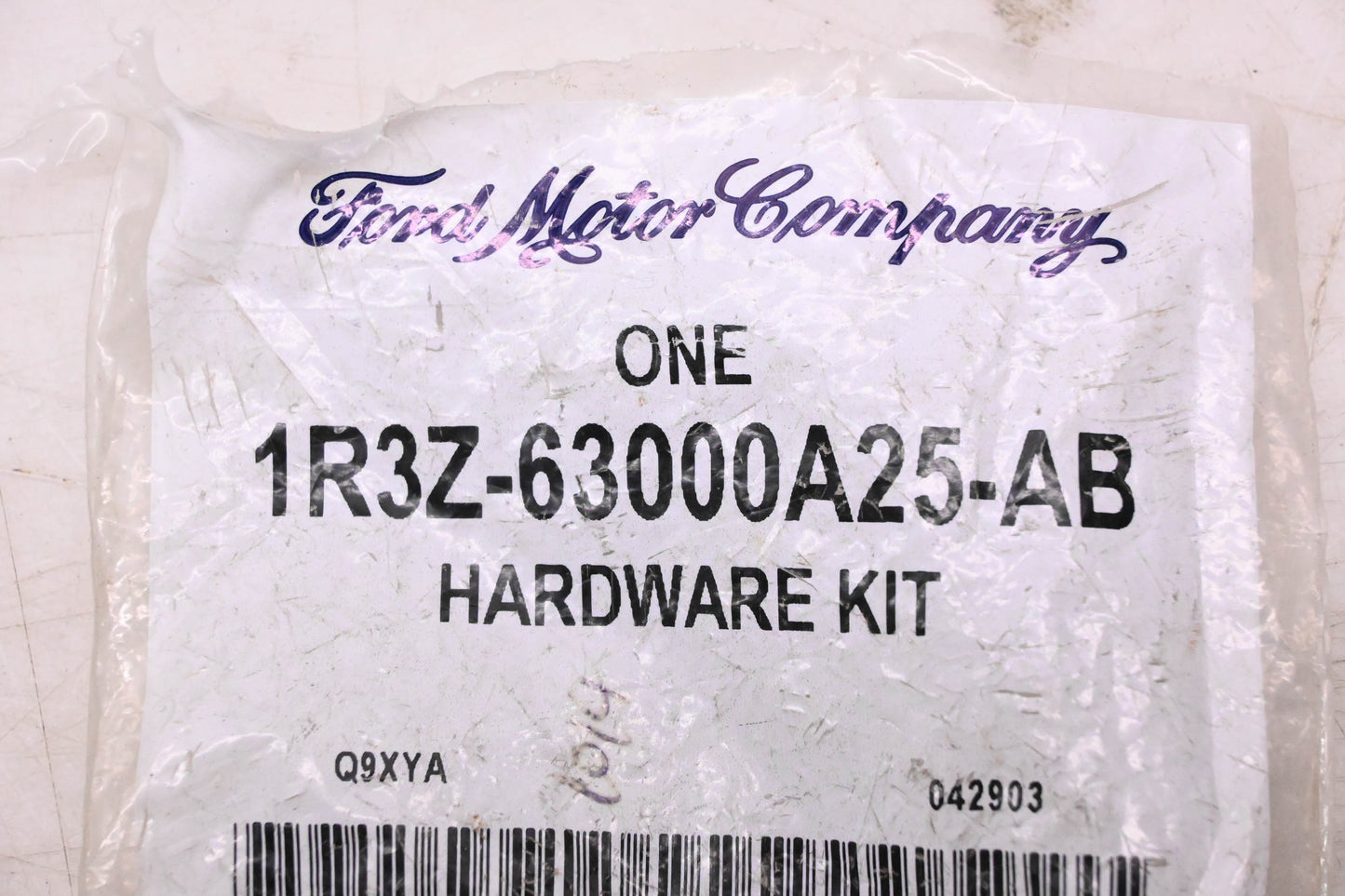 New OEM Ford 1R3Z-63000A25-AB Hardware Kit NOS