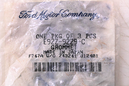 New OEM Ford E92Z-9229-C Grommets Qty 3 NOS